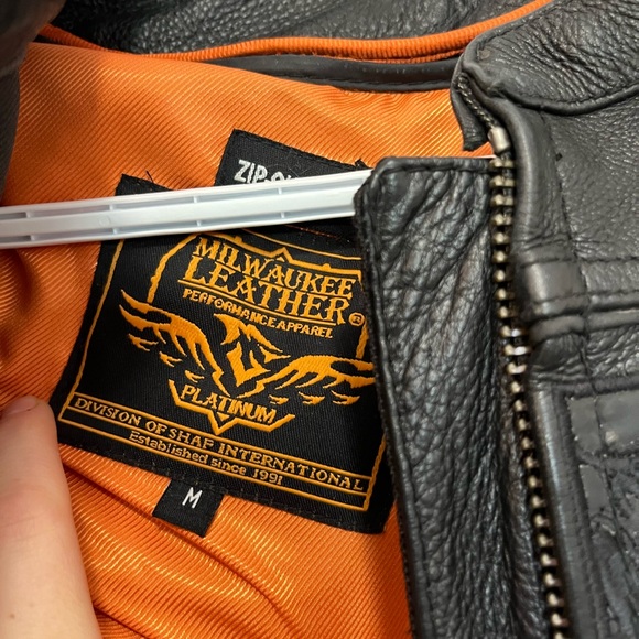 Milwaukee Leather motorcycle jacket with reflective skulls - Picture 7 of 15